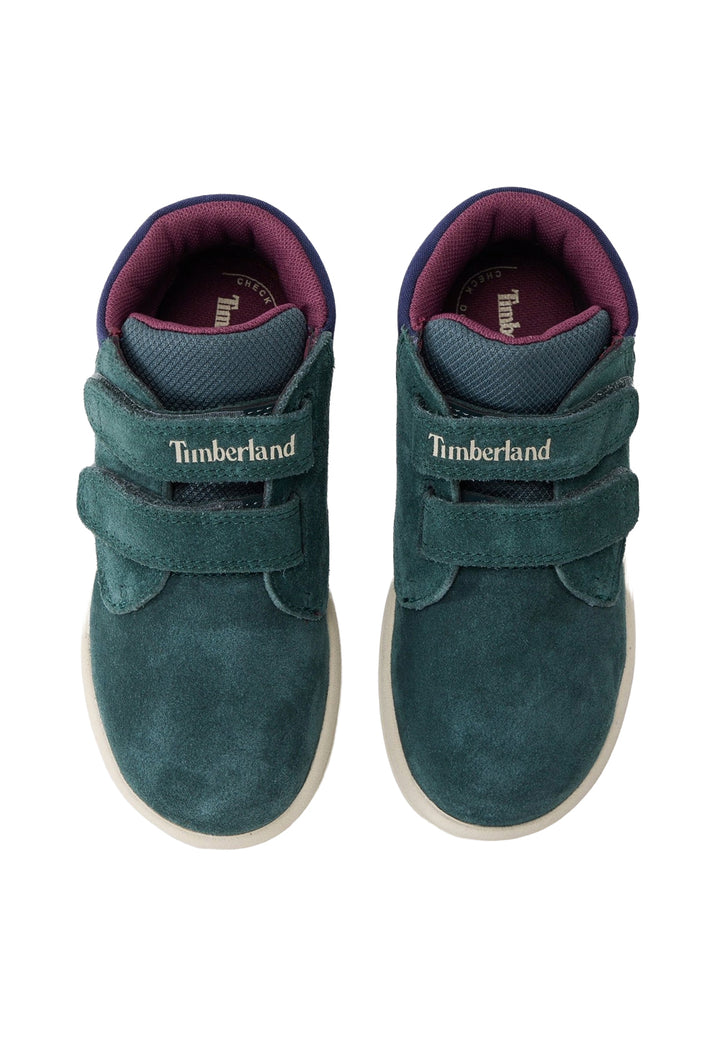 Grüne Babystiefel