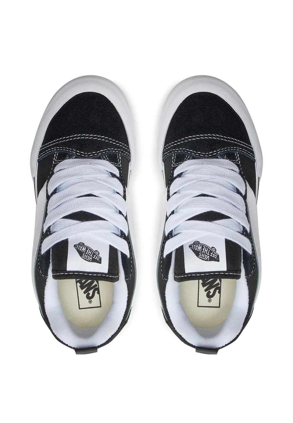 Chaussures noires pour enfants
