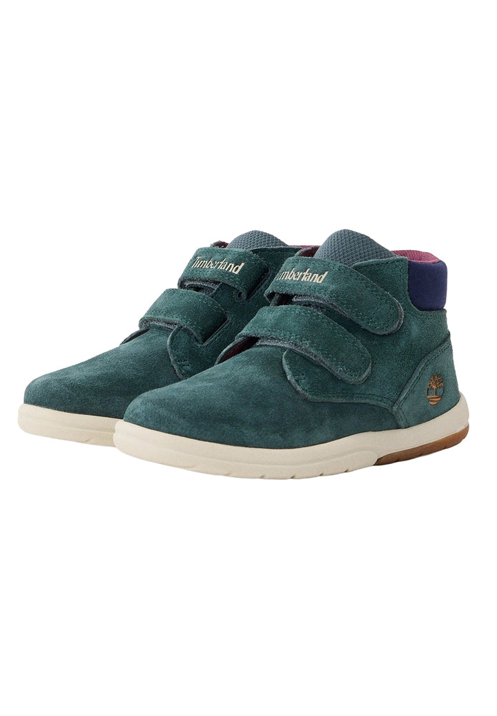 Grüne Babystiefel