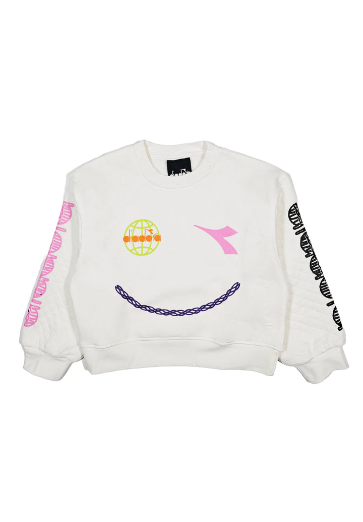 White crewneck sweatshirt for girls