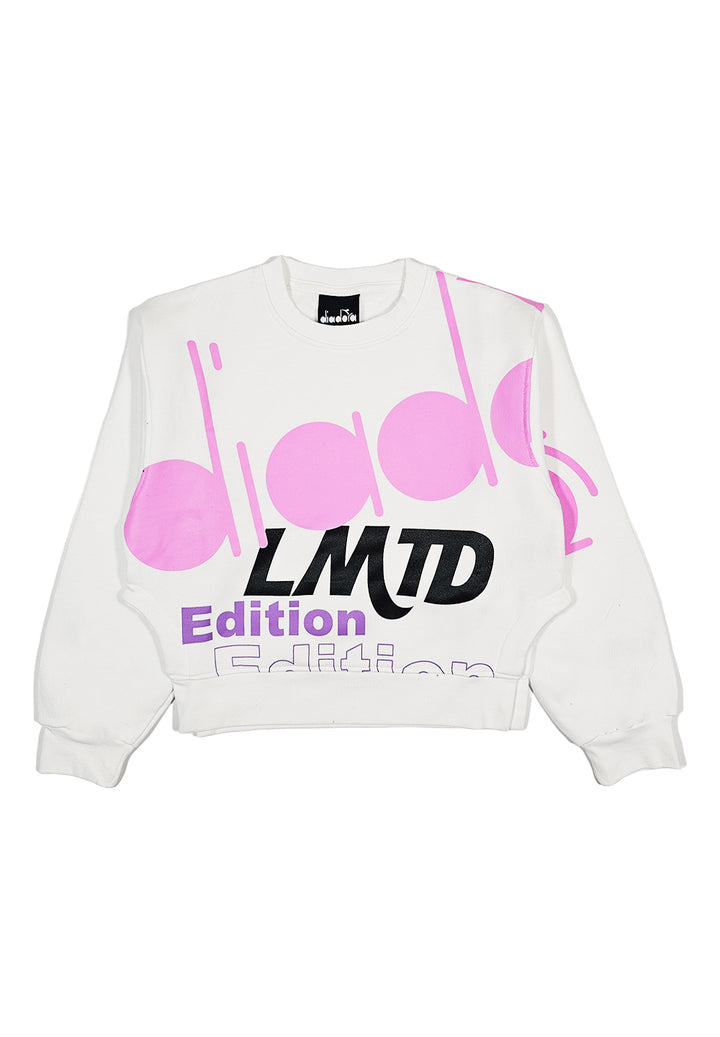 White crewneck sweatshirt for girls