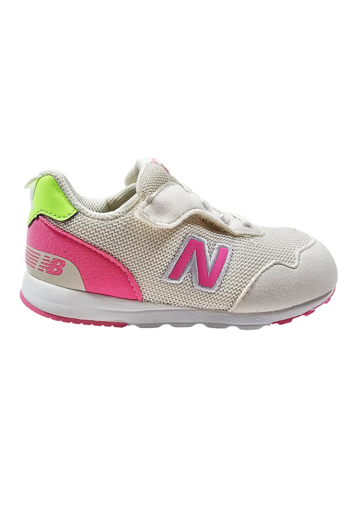 Scarpe crema per bambina