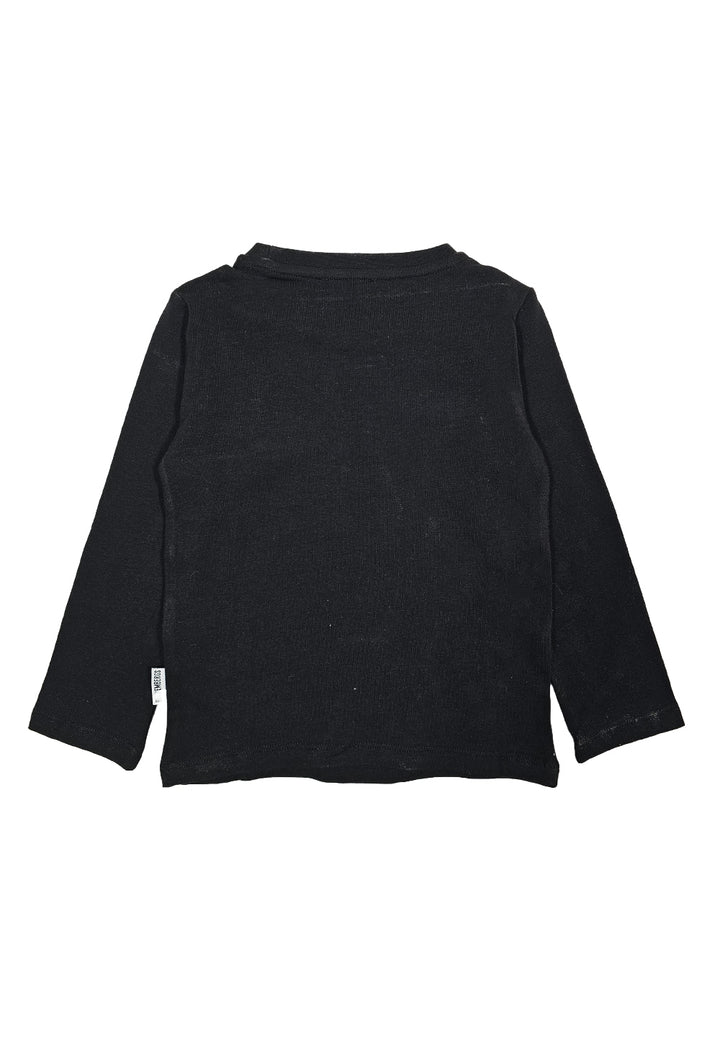 Black t-shirt for boy