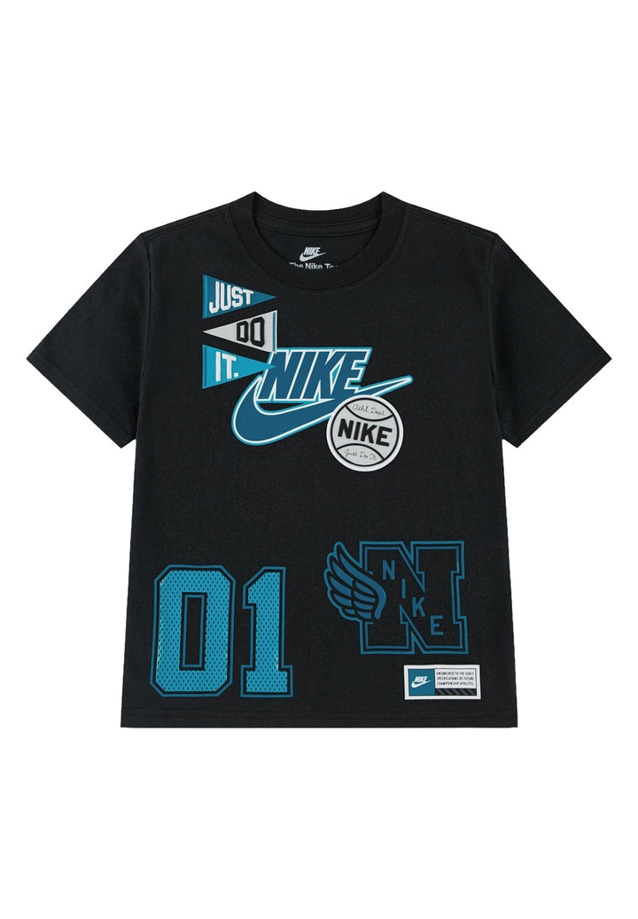 T-shirt nera per bambino