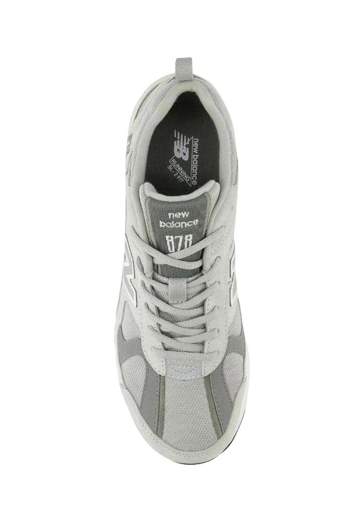 Scarpe grigie per bambino