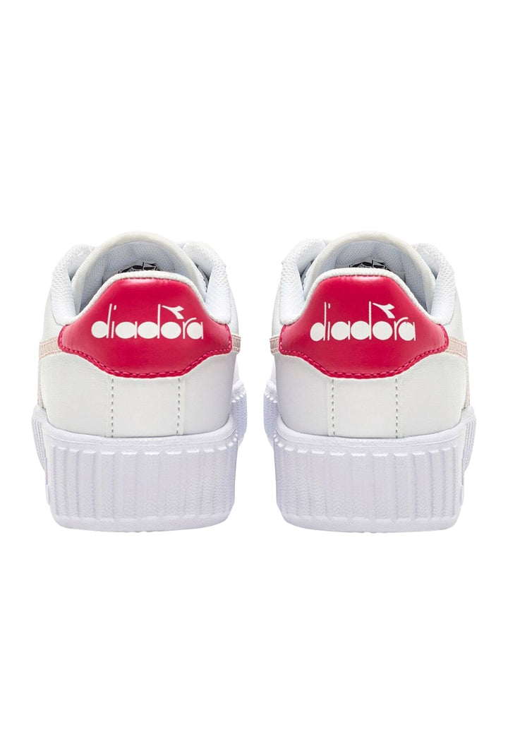 Scarpe bianche per bambina