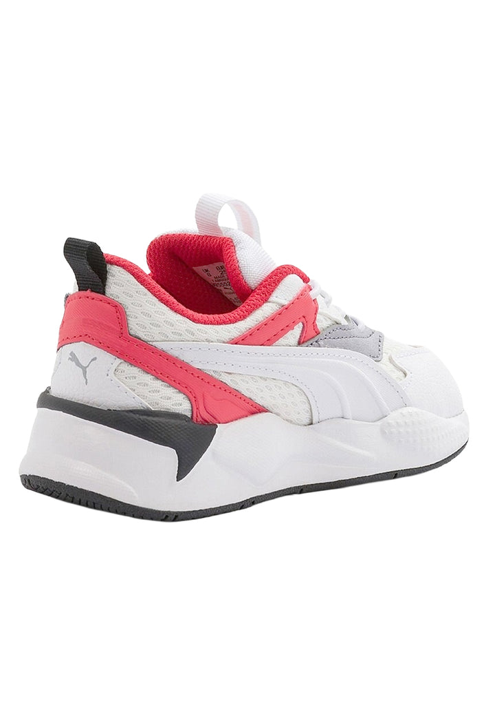 Scarpe bianche per bambino