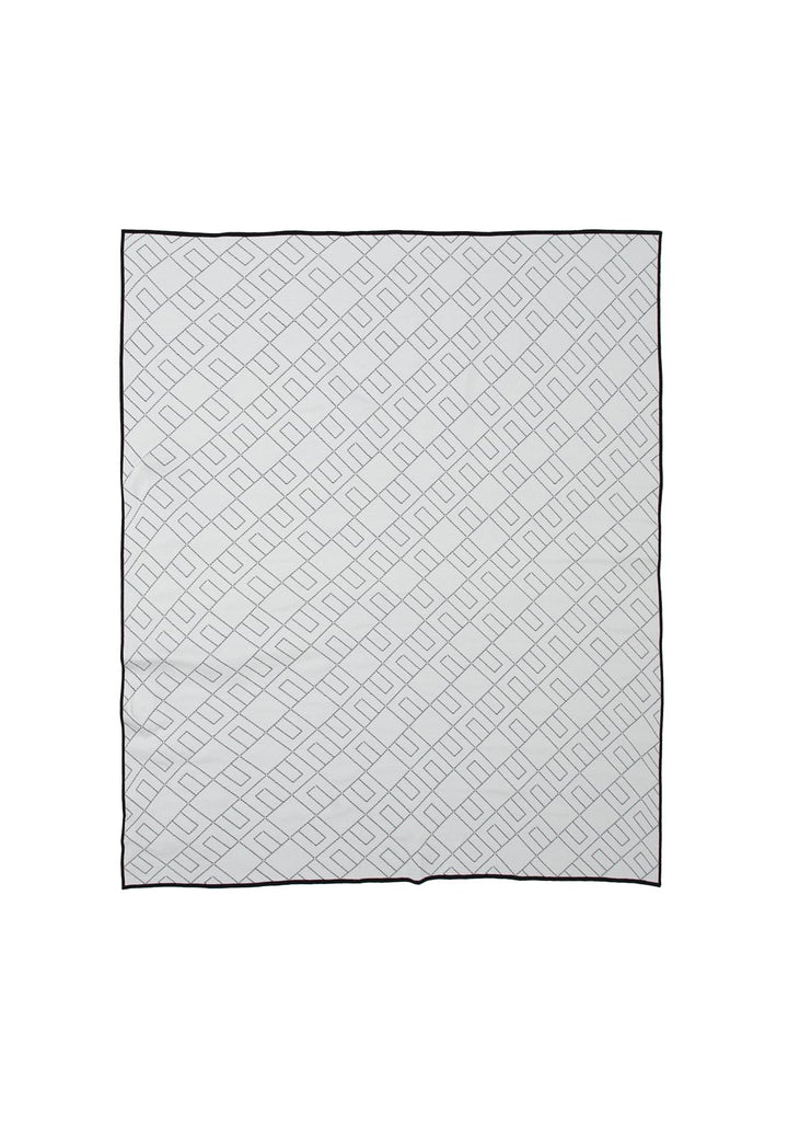 Coperta bianca per neonato
