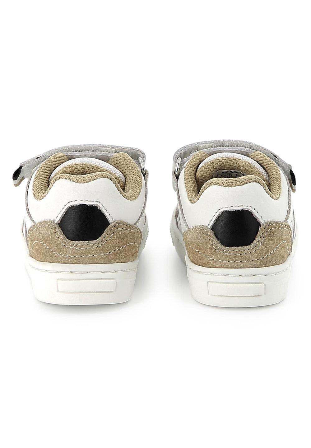 Scarpe bianche per bambino